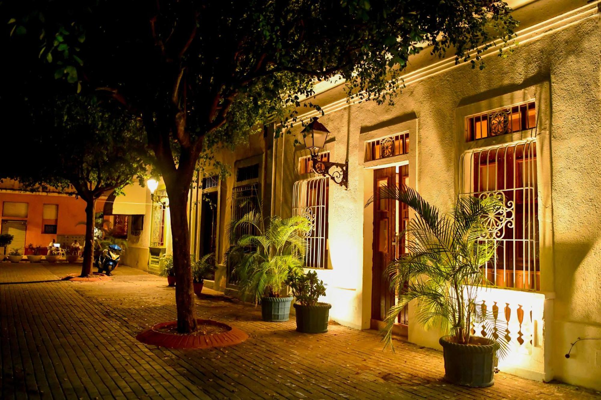 Hotel Honky Tonk Colonial Santo Domingo Exteriér fotografie